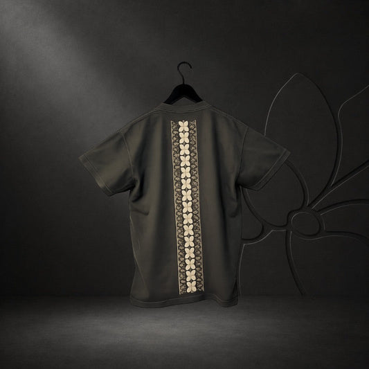 KA'EO Apparel oversized heavyweight cotton t-shirt in vintage pepper wash with a detailed Tatak back print design.